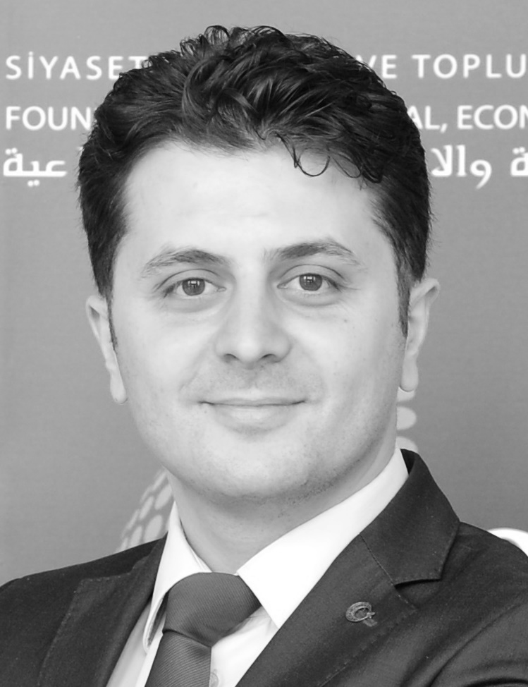 Enes Bayraklı