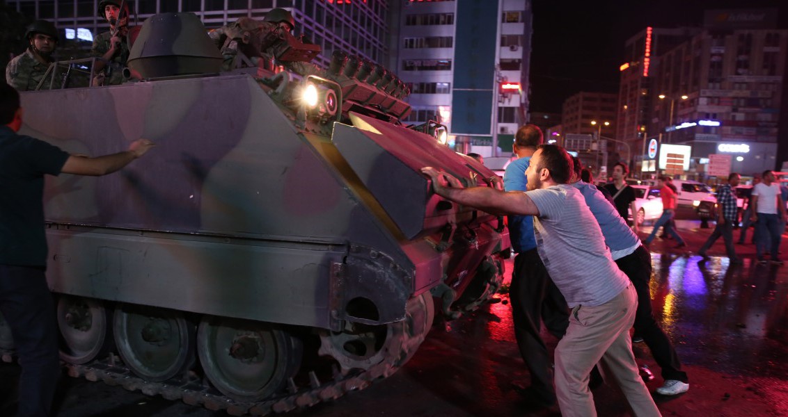 The July 15 Resistance by the Turkish People: Googling How to Stop a Tank
